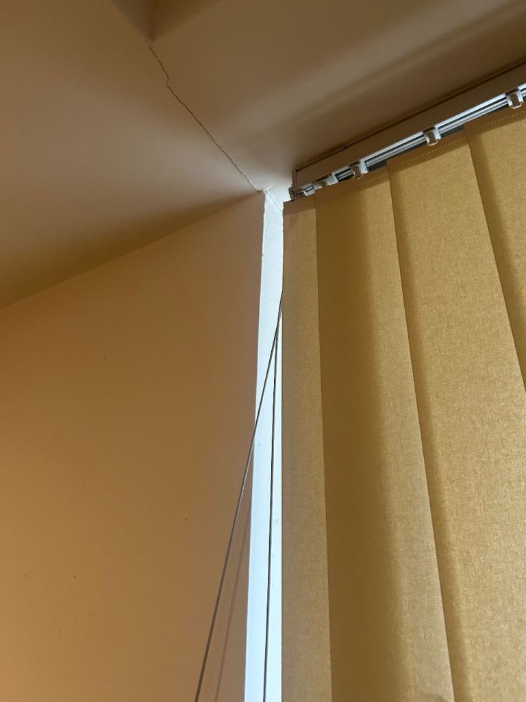Extra long vertical blinds 