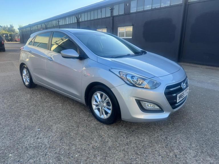 2015 Hyundai i30 1.6 CRDi Blue Drive SE 5dr HATCHBACK DIESEL Manual