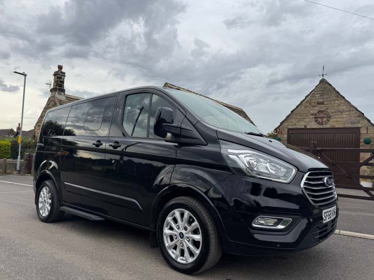 2018 Ford Tourneo Custom 2018 68 FORD TOURNEO CUSTOM 2.0 EcoBlue 310 TITANIUM L1 EURO 6 MPV Diese...