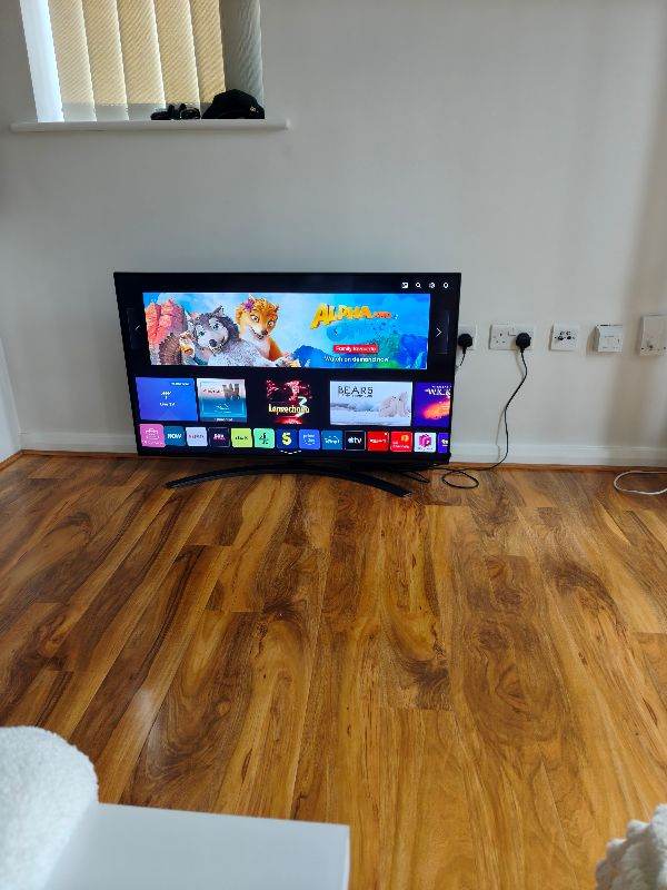 LG 49" smart tv 4k