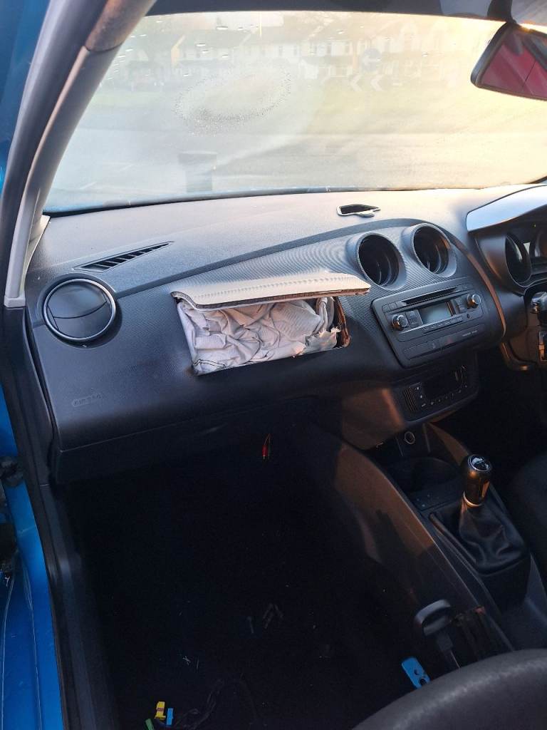 Seat, IBIZA, Hatchback, 2014, Manual, 1197 (cc), 3 doors