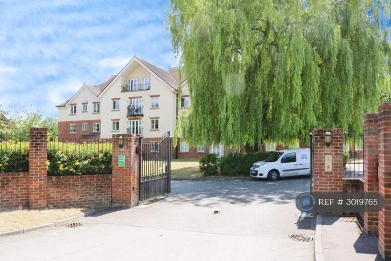 2 bedroom flat in Datchet Meadows, Slough, SL3 (2 bed) (#3019765)