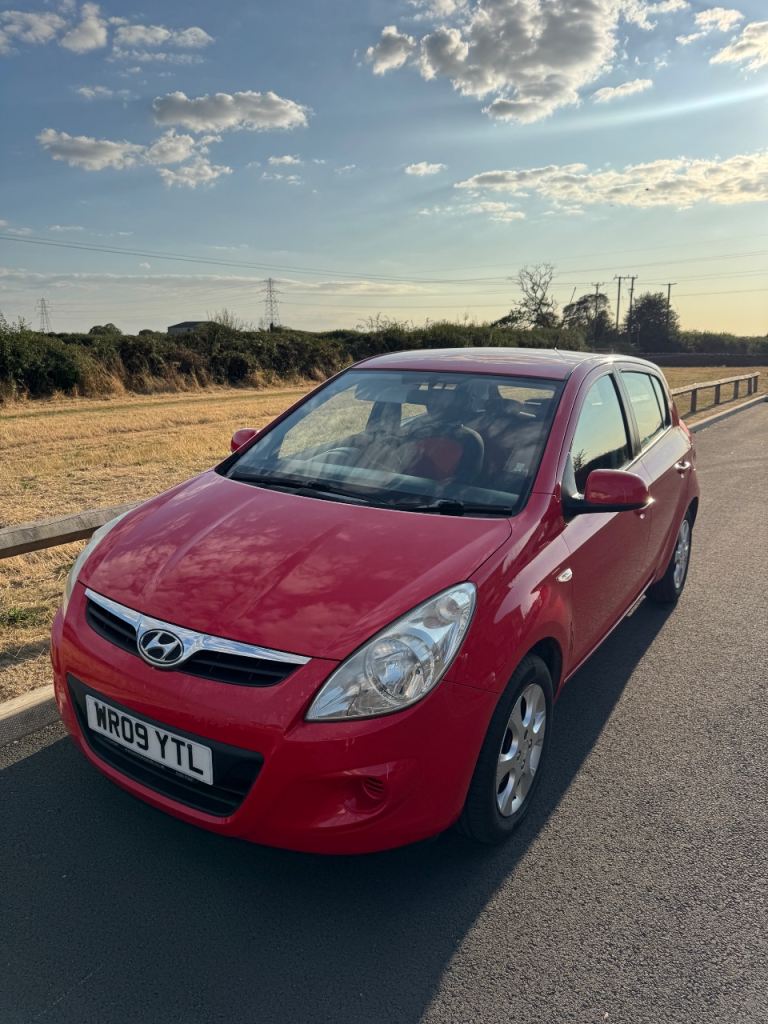 Hyundai, I20, Hatchback, 2009, Manual, 1396 (cc), 5 doors