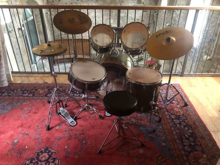 Mapex drum kit for sale 