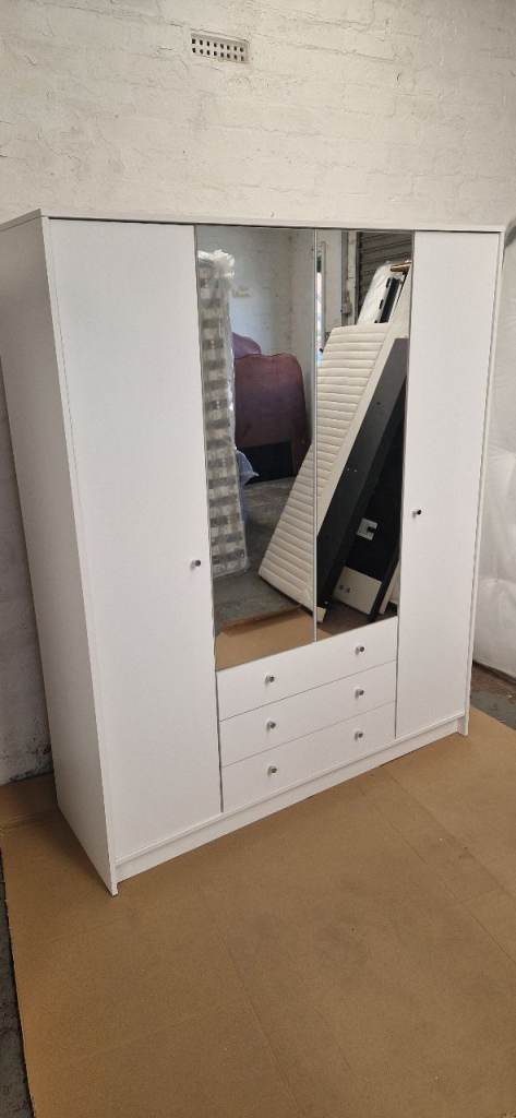 Argos home malibu wardrobe 4 doors (2 mirrored) 3 drawers - White 