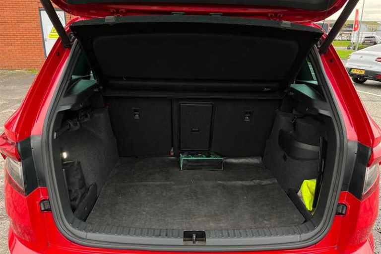 2019 Skoda Karoq 2.0 TDI Sport Line 4x4 5dr ESTATE DIESEL Manual