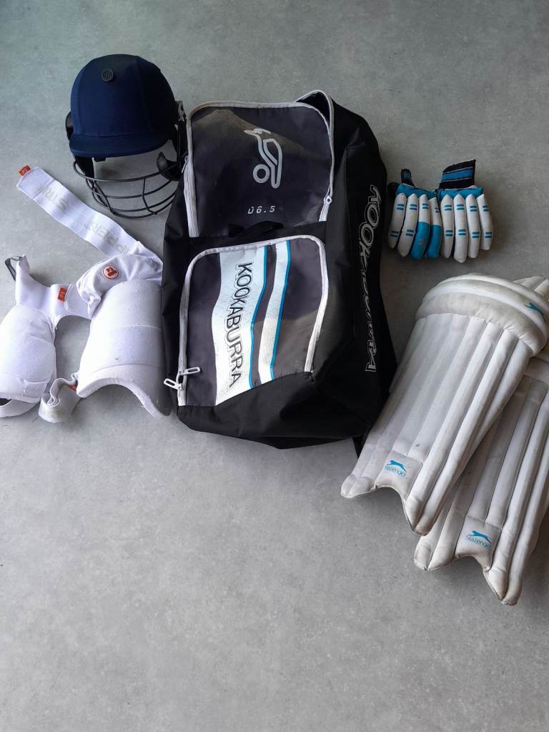 Cricket bag, helmet and full set of pads