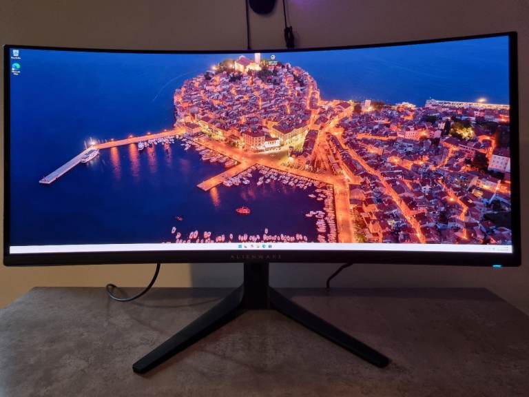 BARGAIN 34" OLED Alienware Gaming Monitor 1440p 165hz 0.03ms for pc desktop computer laptop console