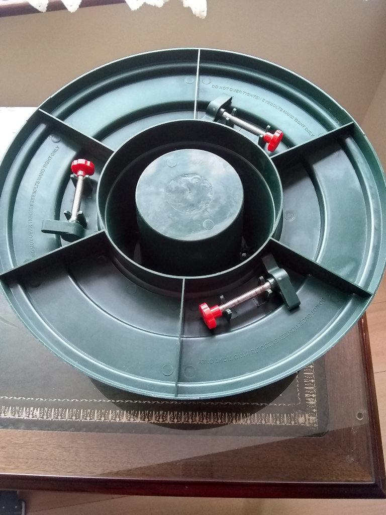 Christmas Tree Stand.  New/Unused