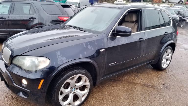 Left hand drive BMW X5, 4.8L petrol, Automatic, Fully loaded 7 seater