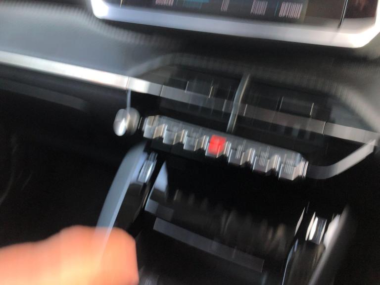 2021 Peugeot E-2008 50kWh Allure Premium Auto 5dr HATCHBACK Electric Automatic