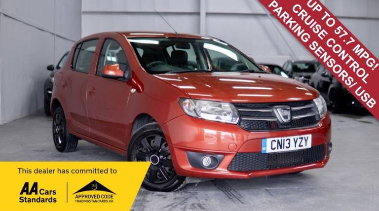 2013 Dacia Sandero 1.2 16V Laureate 5dr HATCHBACK PETROL Manual