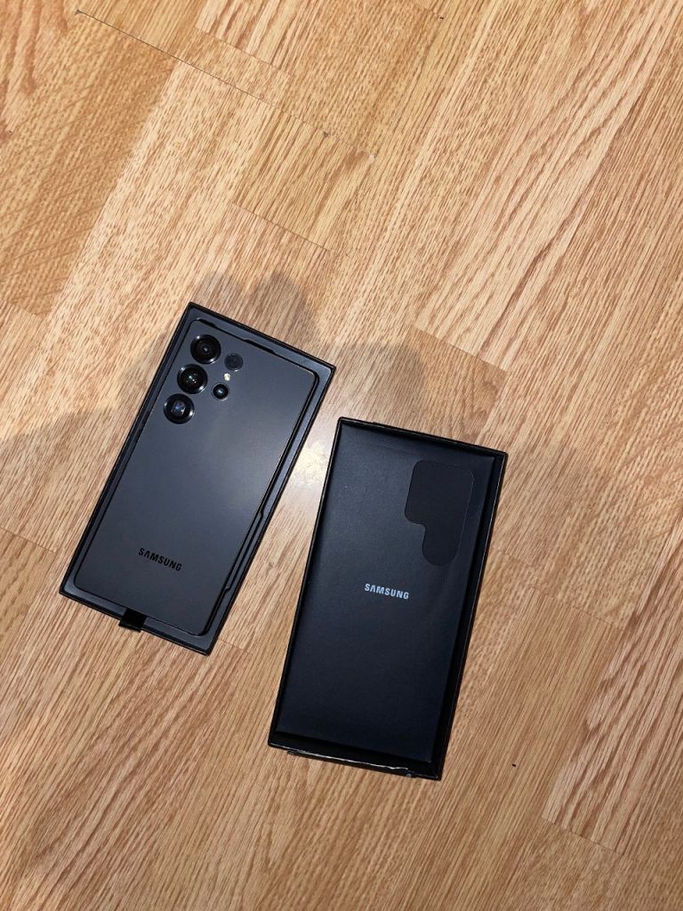 BRAND NEW SAMSUNG S25 ULTRA - 1TB