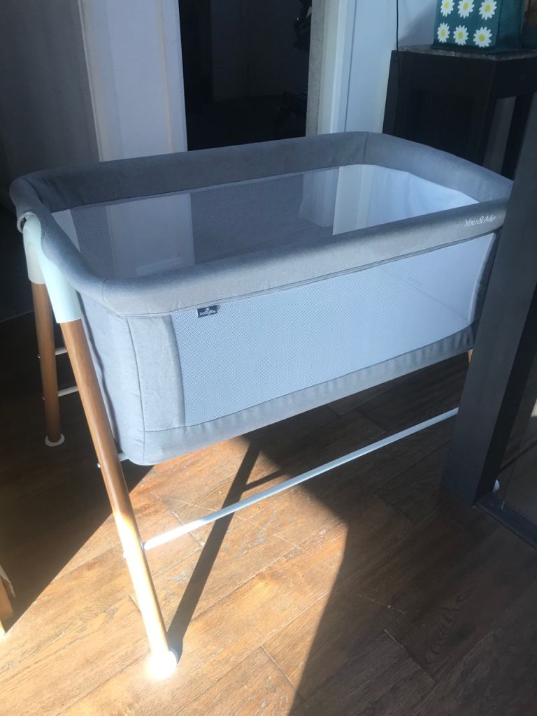 Beautiful Moses basket 