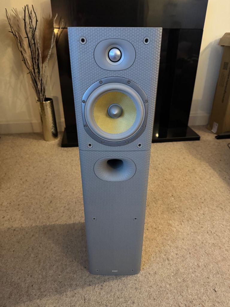 Bowers and Wilkins floor speakers 