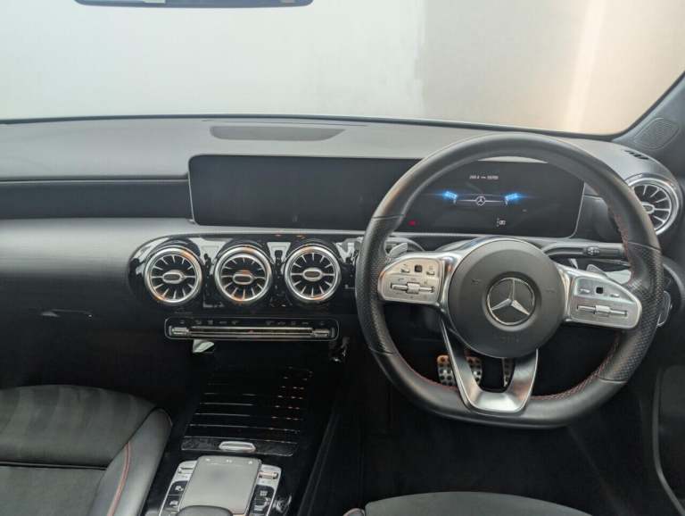 2019 Mercedes-Benz A-Class 1.5 A180d AMG Line (Premium) Hatchback 5dr Diesel 7G-DCT Euro 6 (s/s) ...