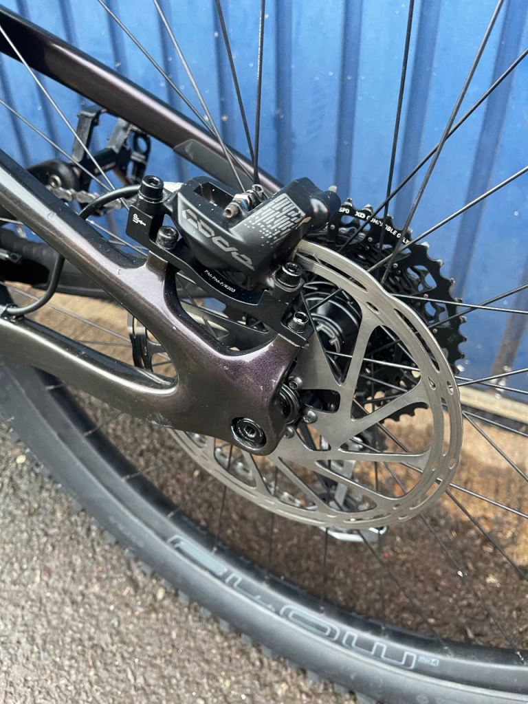 Giant Reign Advance Pro Carbon Full Suspension MTB | in Surrey Quays ...
