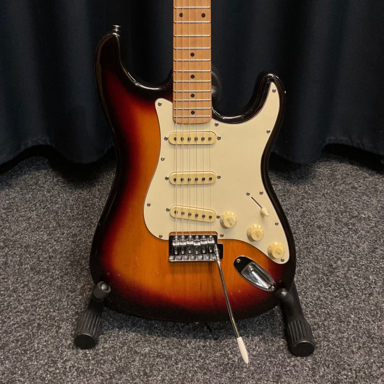 Rockwood by Hohner Electric Guitar