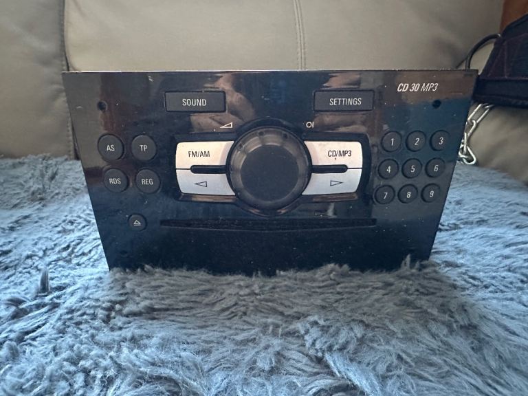 Vauxhall Corsa 2008 radio 