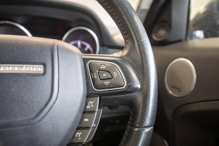 2014 Land Rover Range Rover Evoque 2.2 SD4 Dynamic 5dr Auto [9] ESTATE DIESEL Automatic