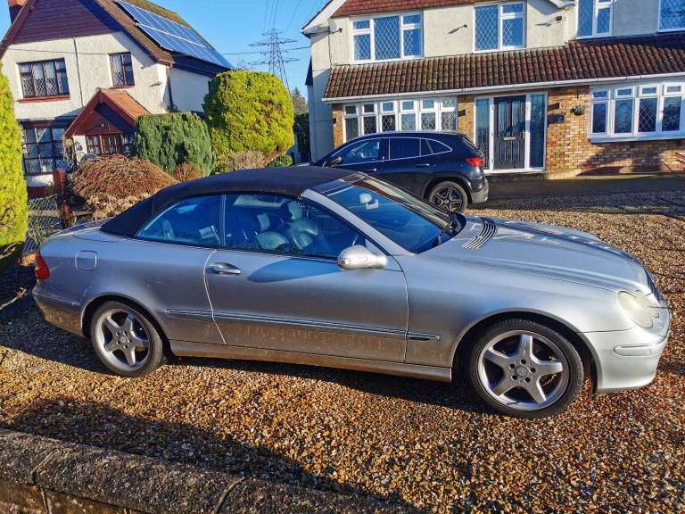 Mercedes-Benz, CLK, Convertible, 2004, Semi-Auto, 3199 (cc), 2 doors