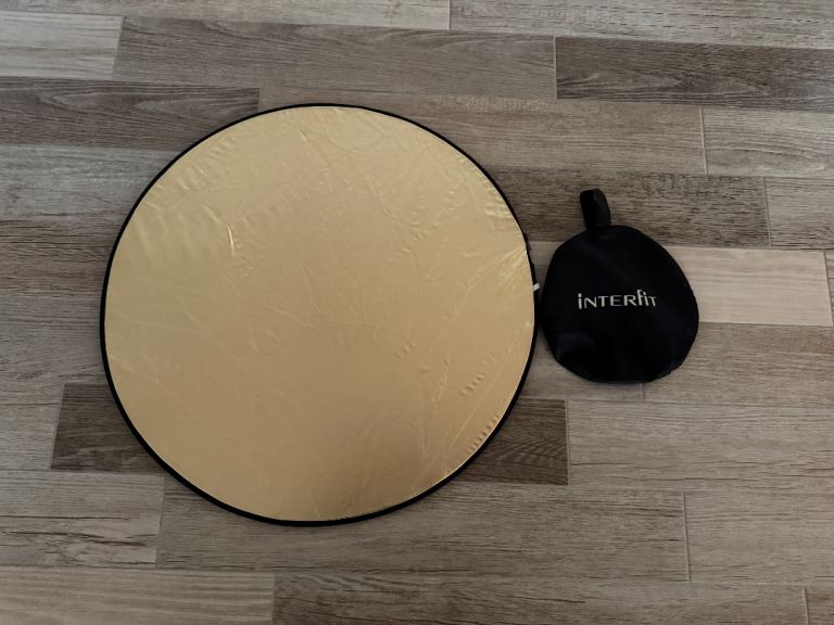 Interfit 80cm Reversible Gold & Silver Collapsible Round Light Reflector