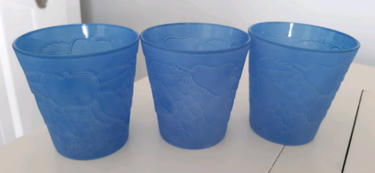 Vintage Blue Frosted Etched Pattern Tumblers x3