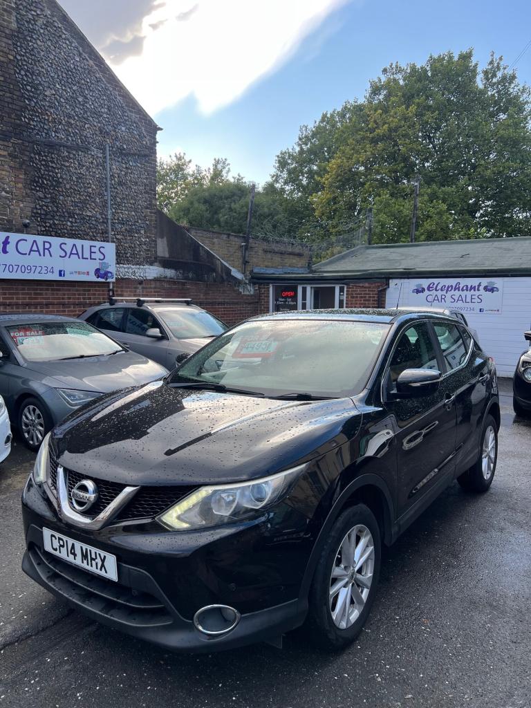 2014 Nissan Qashqai 1.5 dCi Acenta [Smart Vision Pack] 5dr HATCHBACK Diesel Manual