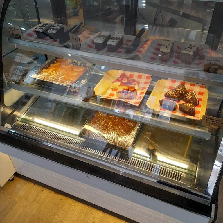Cake display