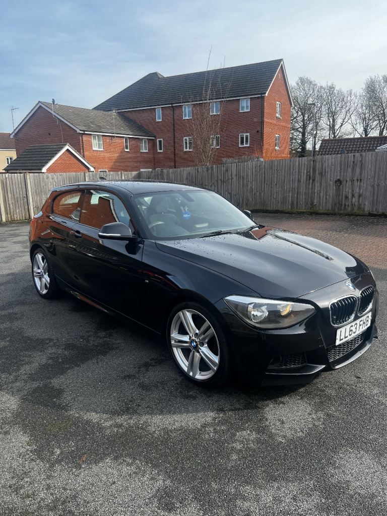 BMW, 1 SERIES, Hatchback, 2013, Manual, 1995 (cc), 3 doors