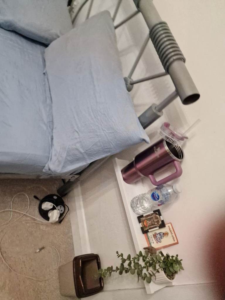 Double room available 