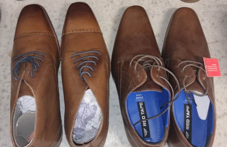 image for Mens Shoes - Size 9 - Stylish - Student - Flat - Suit - Formal - Brown - Black - Trainers - Chino