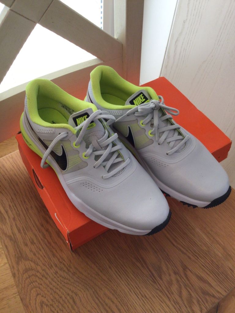 New Nike golf shoes. Size UK 8, EU 42.5.  