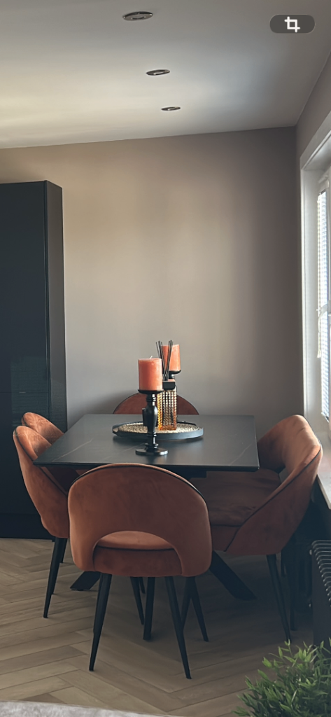Extending Dining Table and Chairs 