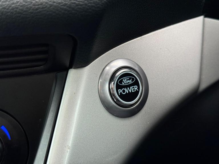 2011 Ford Grand C-Max 1.6 TDCi Titanium Euro 5 5dr MPV Diesel Manual