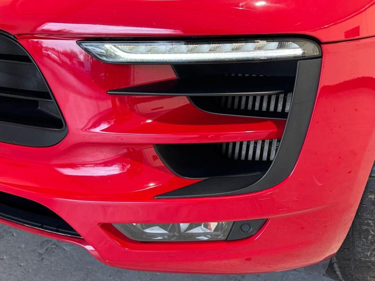 2017 Porsche Macan GTS 5dr PDK ESTATE PETROL Automatic