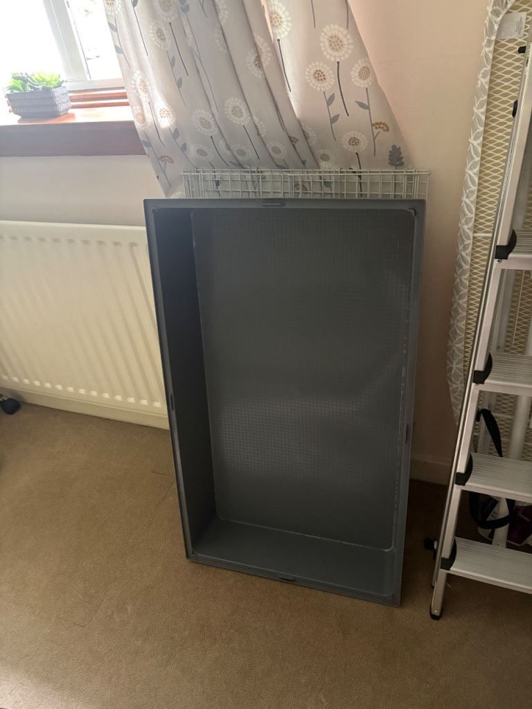 Free Pet cage