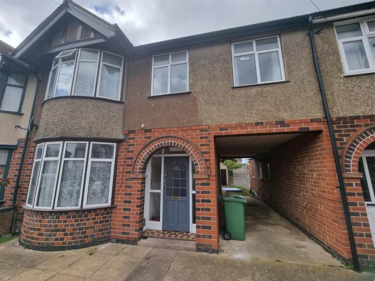 5 Bedroom HMO off Holloway on White Rd - Available now - £2900pcm