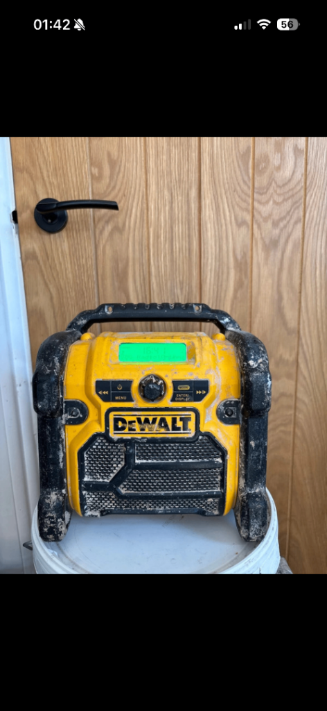 DeWalt DCR027-XJ DAB/FM Site Radio – Good Condition