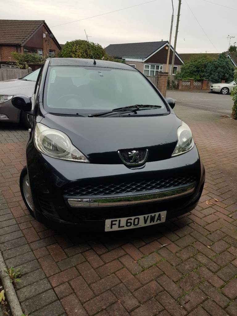 Peugeot, 107, Hatchback, 2010, Manual, 998 (cc), 3 doors