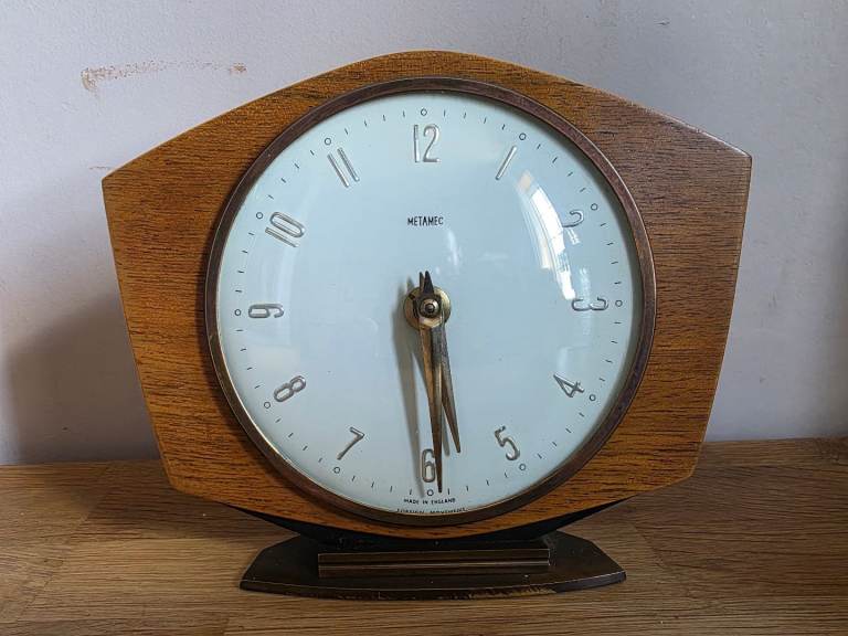 Vintage Metamec mantel clock 