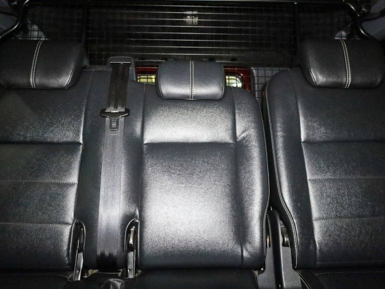 2014 Land Rover Defender XS Utility Wagon TDCi [2.2] PANEL VAN DIESEL Manual