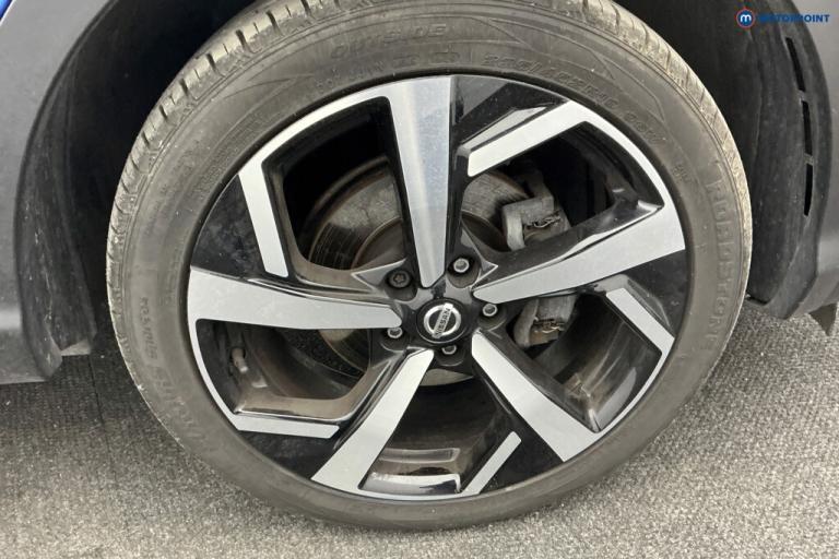 2020 Nissan Qashqai 1.3 DiG-T 160 Tekna 5dr DCT SUV Petrol Automatic