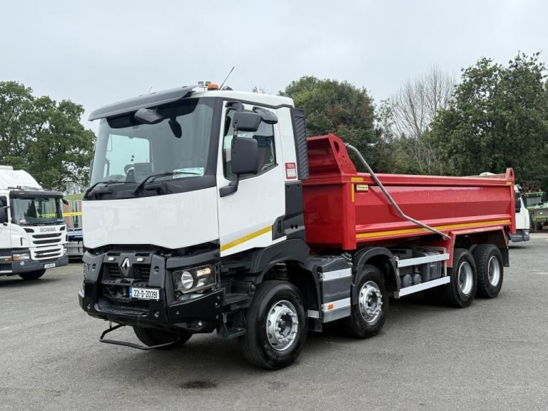 2022 RENAULT K440 8X4 32T TIPPER