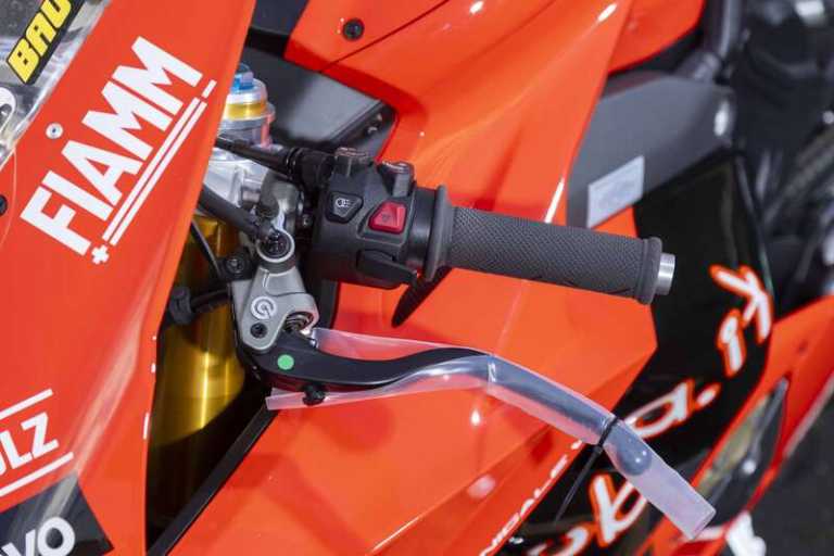  Ducati PANIGALE V4 BAUTISTA WORLD CHAMPIONSHIP REPLICA 11 Manual