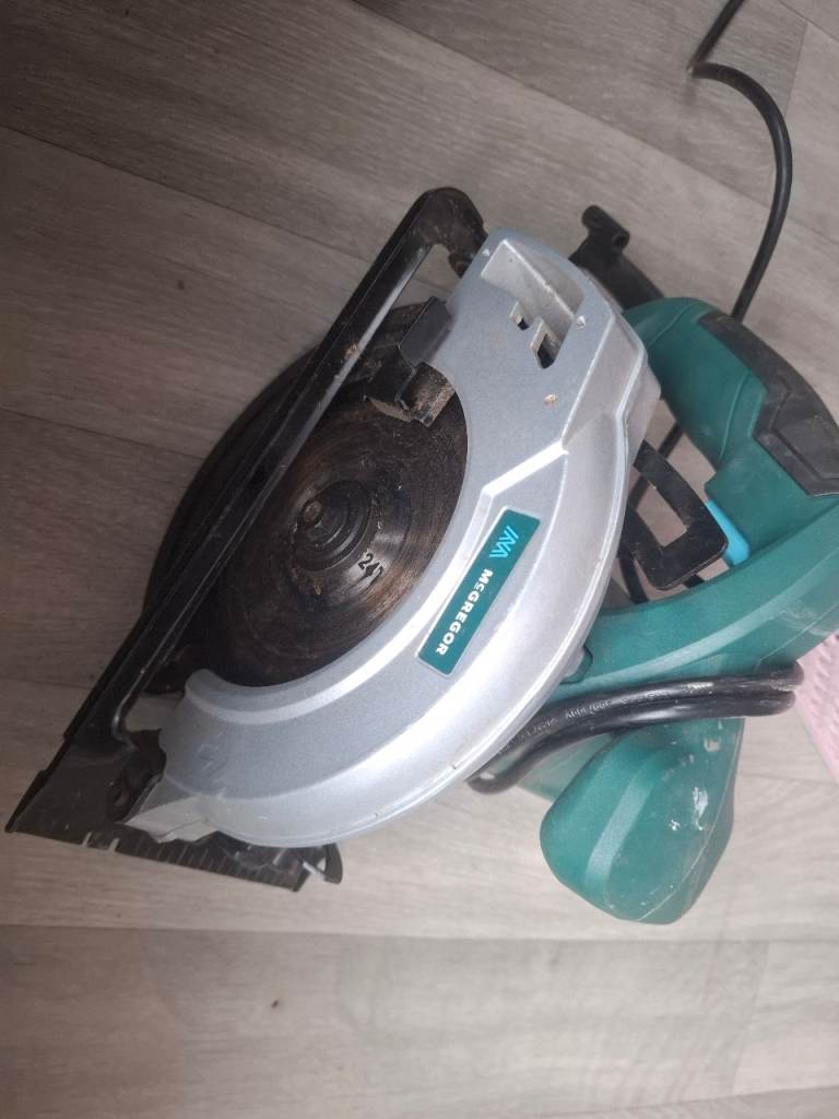 MacGregor Circular Saw – Good Condition, Ready for Work