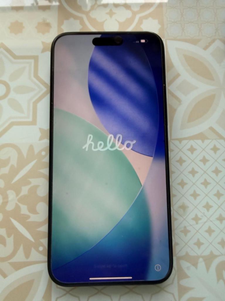 Apple iPhone 15 Pro Black – Excellent Condition, In Box
