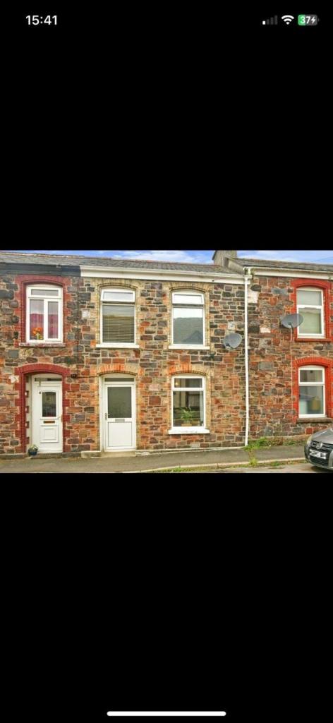 2 bed fully furnished terraced house for rent