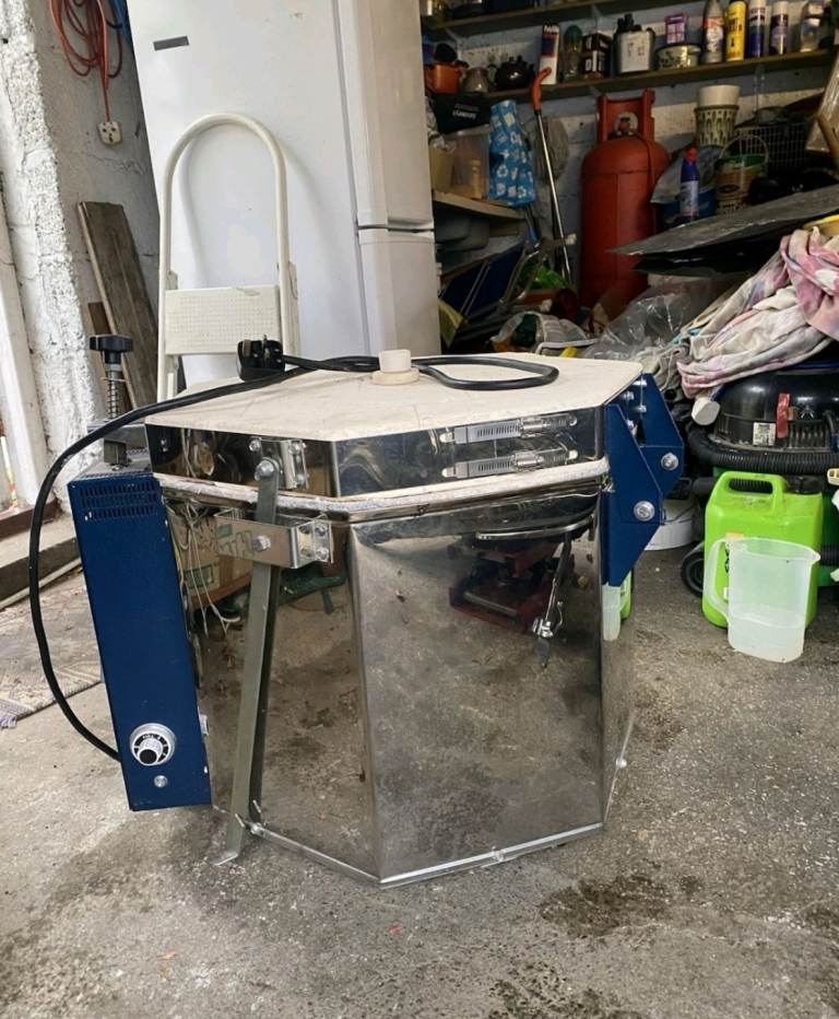 Cromartie Hobbytech 40 Electric Kiln 13A Sitter Model Lt 3k