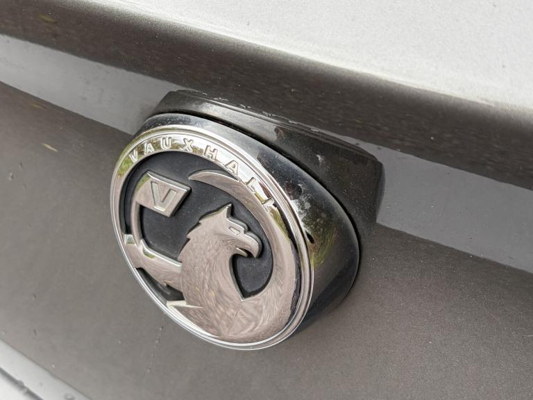 VAUXHALL ASTRA 1.4 i Turbo SRi 2017